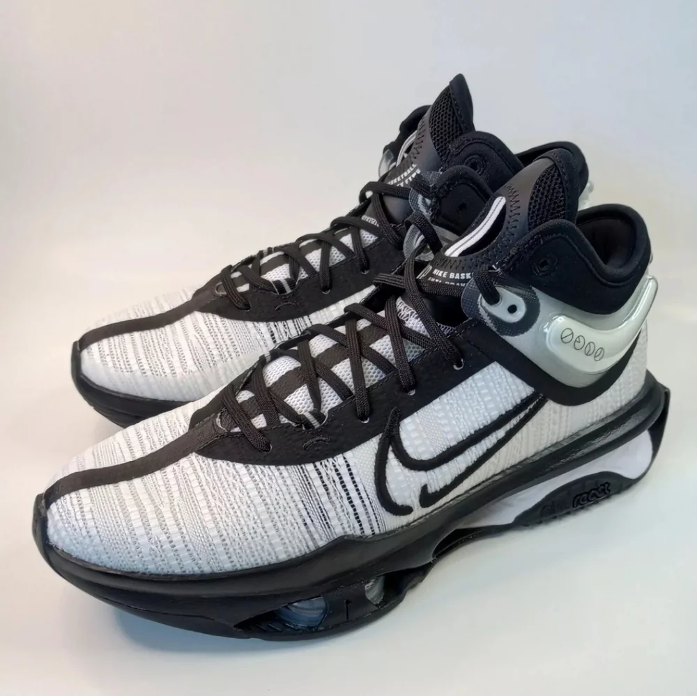 Nike Men's 15 Air Zoom G.T. Jump 2 Basketball Shoes Black/White - Picture 3 of 8